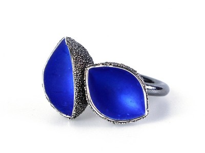 Sabine Mueller Ring Becherling blau