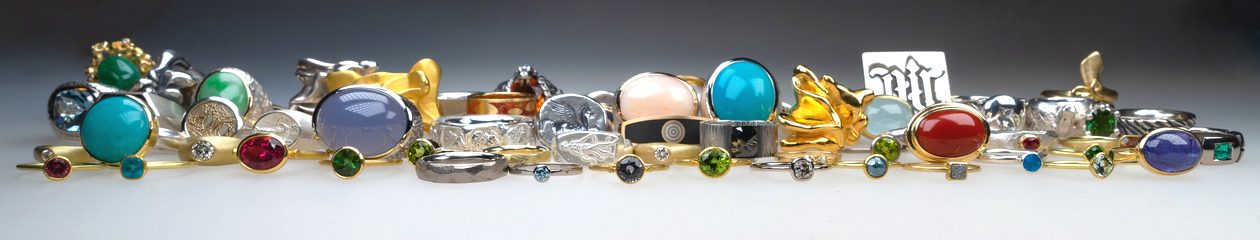 Bild von der Webseite von Auguste Froschhammer Galerie für Schmuck – Goldschmiede